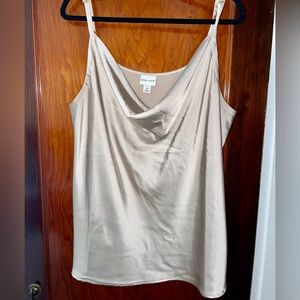 Ava Viv Cream Satin Scoop Neck Tank